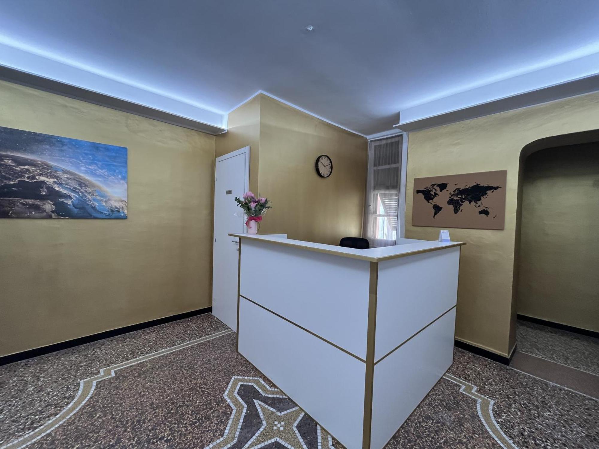 Genova Gold Rooms ภายนอก รูปภาพ